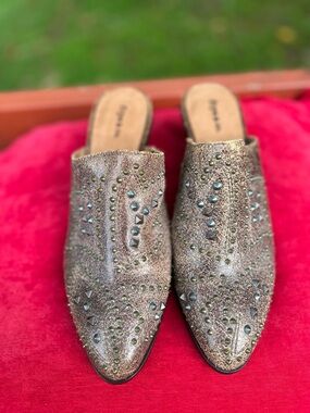 FRYE AND CO. Studded Metallic Bronze Slip-On Mules